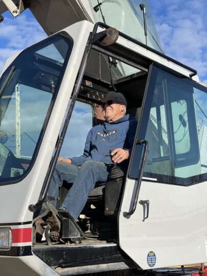 Setting trusses with Jerry Freeman