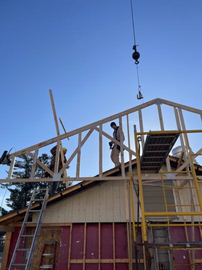 Setting trusses with Jerry Freeman