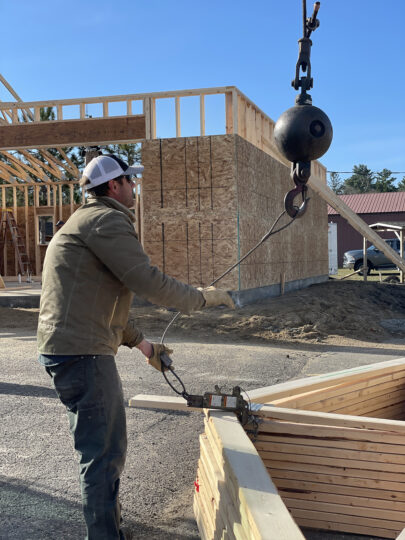 Setting trusses with Jerry Freeman